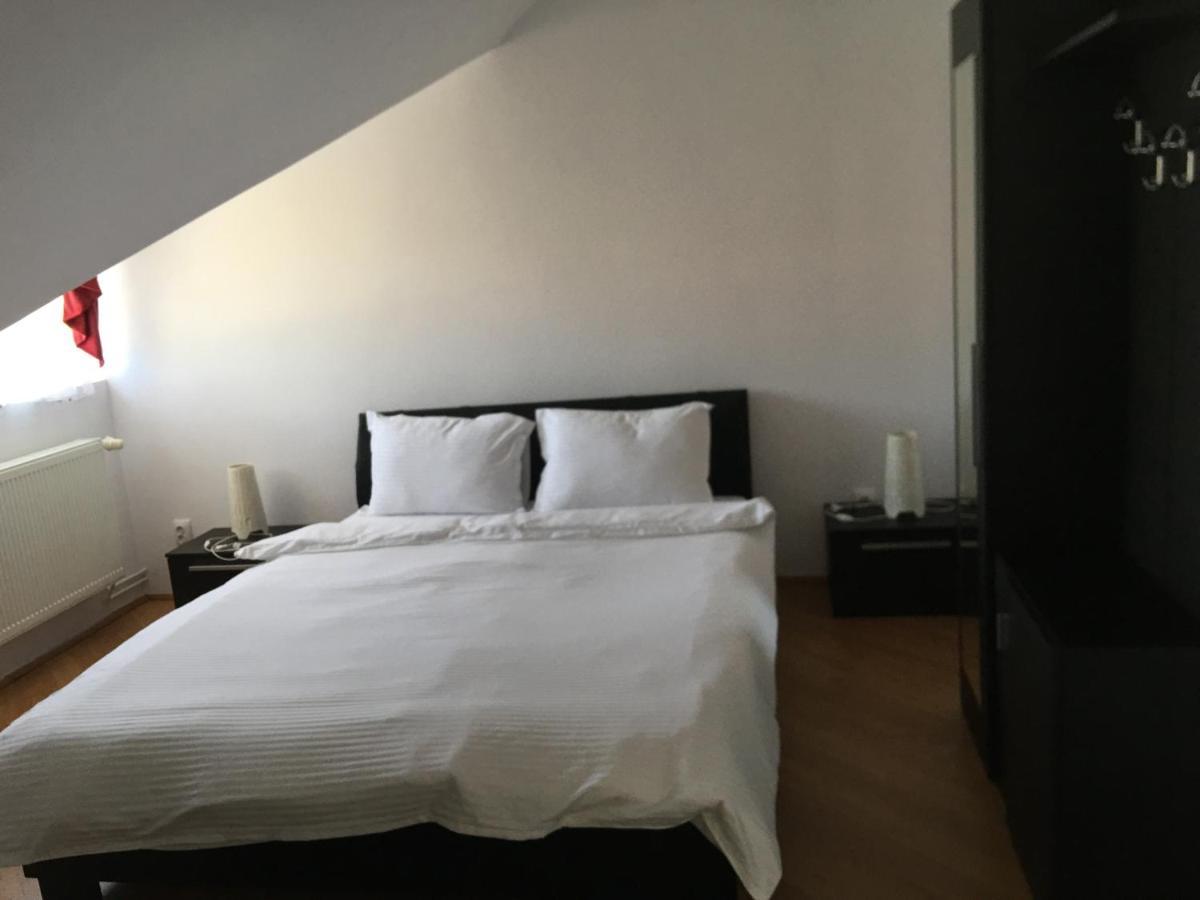 Casa Julius Aparthotel Sovata Ngoại thất bức ảnh