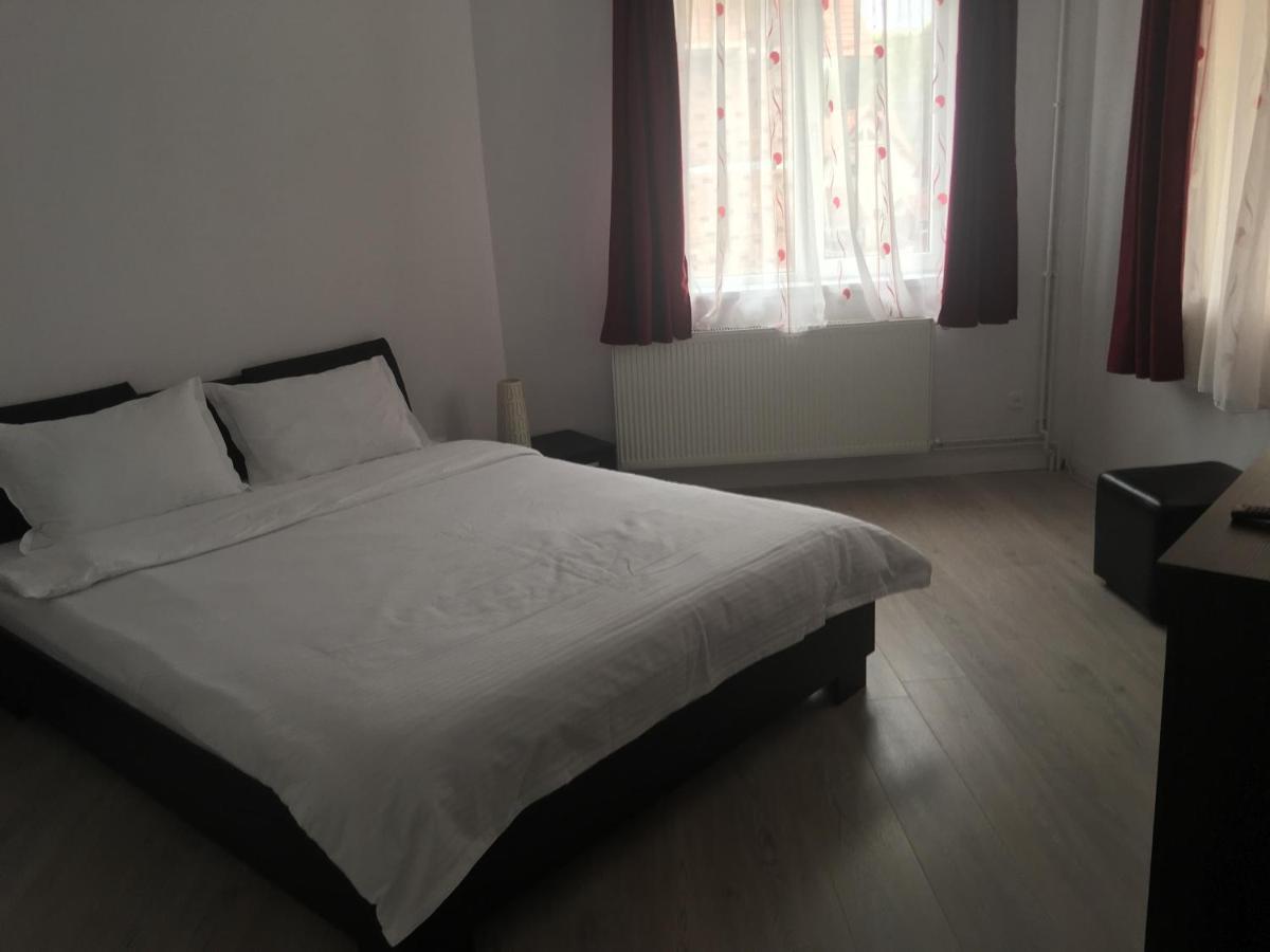 Casa Julius Aparthotel Sovata Ngoại thất bức ảnh